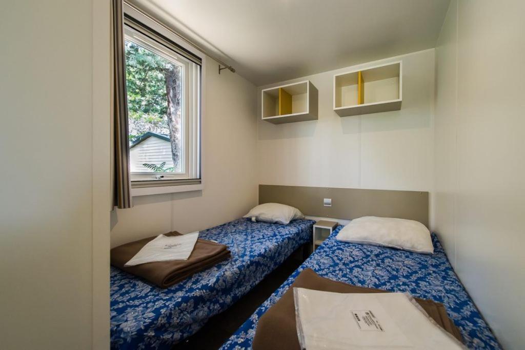 Camping Les Hautes Prairies 卢马罕 外观 照片